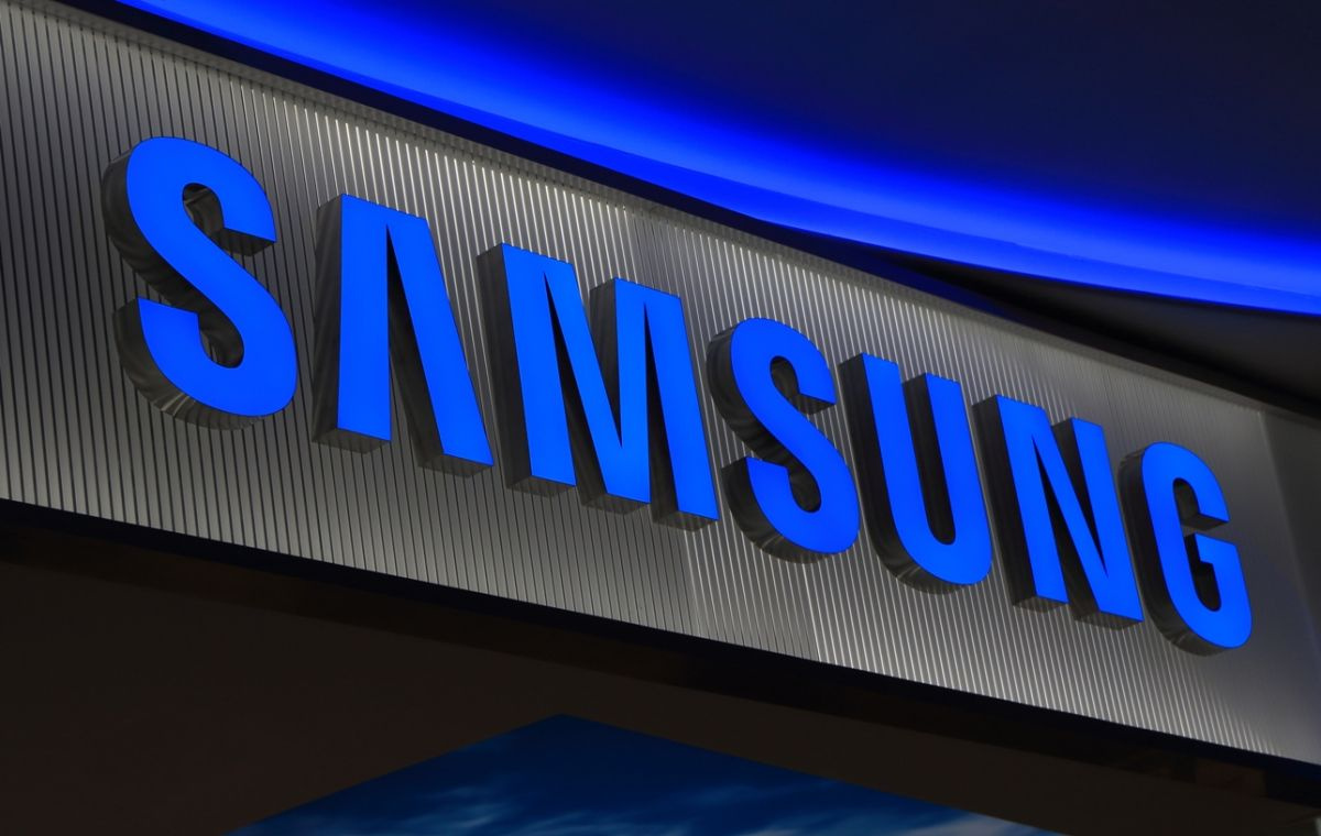 Teknoloji devi Huawei Samsung’u geride bıraktı!