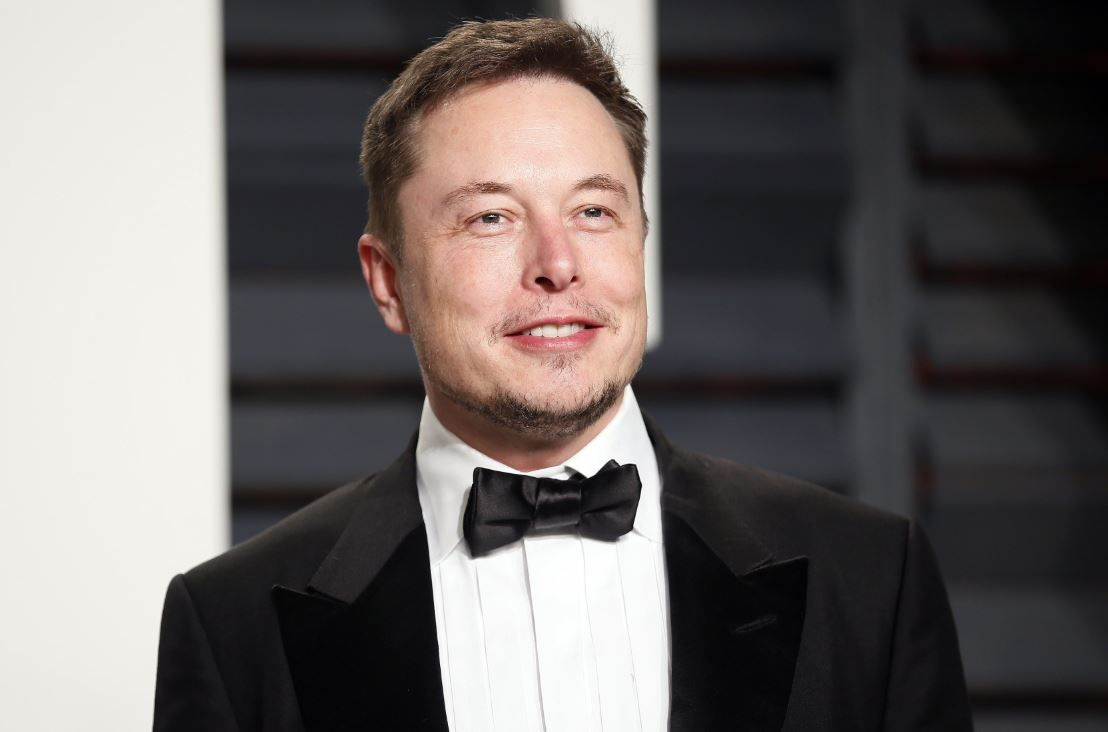 Elon Musk Amazon kurucusu Jeff Bezos'u hedef aldı! O bir taklitçi
