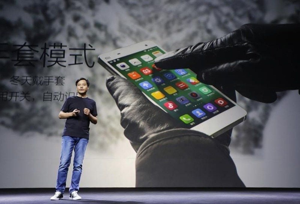 Xiaomi CEO'su favori telefonlarını açıkladı! İphone kullandığı ortaya çıkmıştı
