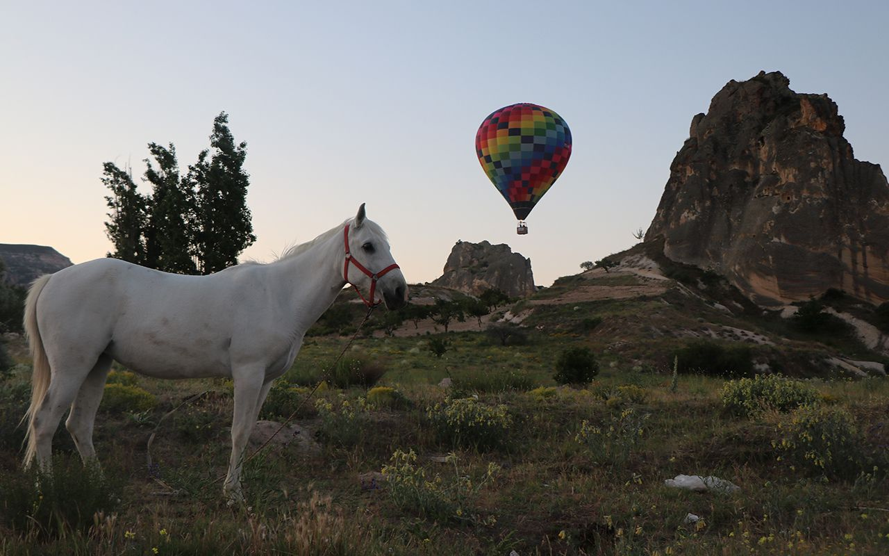 Nevşehir Kapadokya'da sıcak hava balon turları 1 Ekim'e kadar yapılamayacak