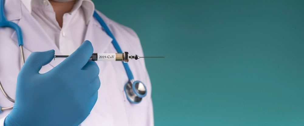 İngiltere'den koronavirüs aşısı açıklaması: En kötüsüne hazırlanın