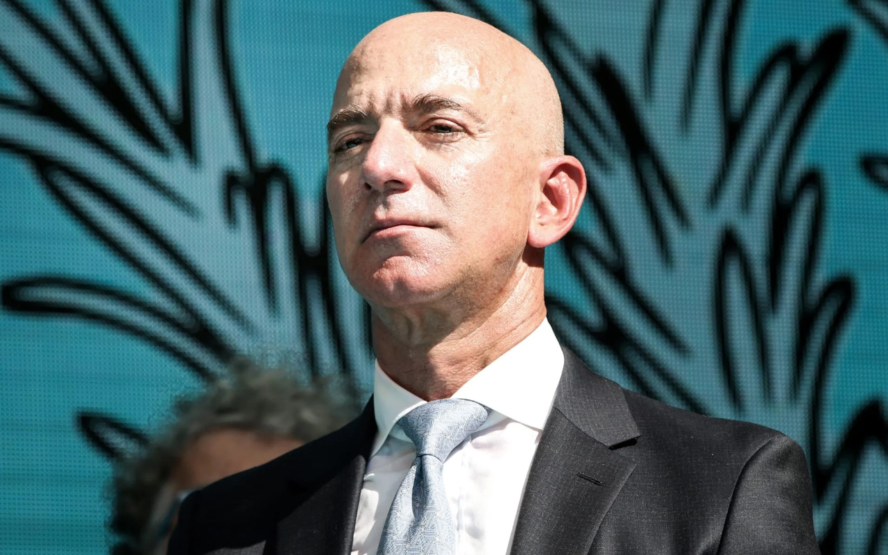 Jeff Bezos uzaya gidiyor