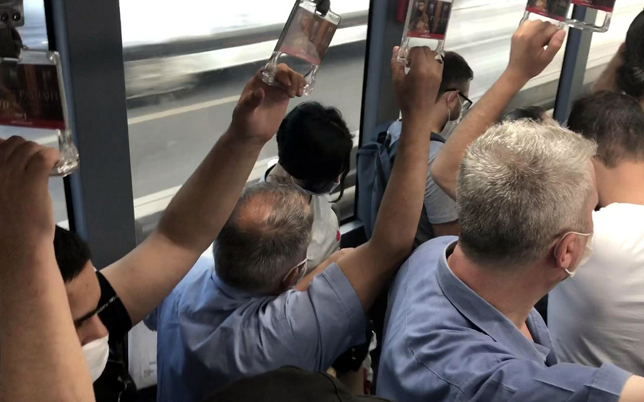 Koronavirüsü böyle mi önleyeceğiz? Metrobüsler tıklım tıklım