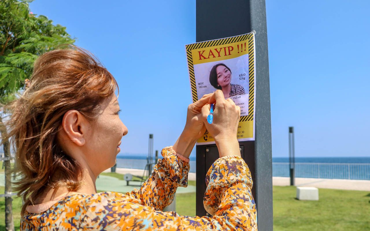 Antalya'da 2 aydır kayıp kızını arıyor çalmadığı kapı ilan asmadığı duvar kalmadı