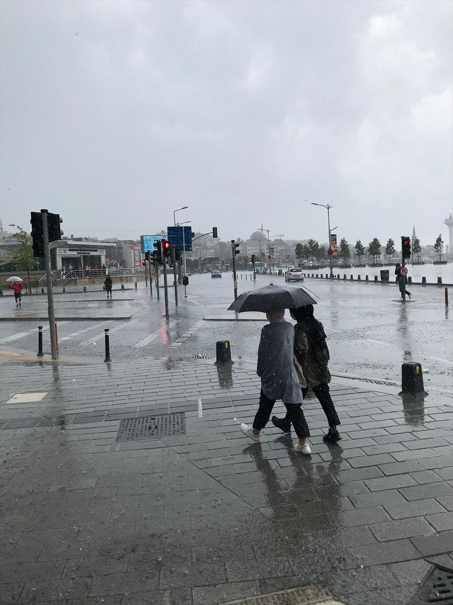 İstanbul ve 23 il için alarm verildi! Şiddetli yağışa dikkat