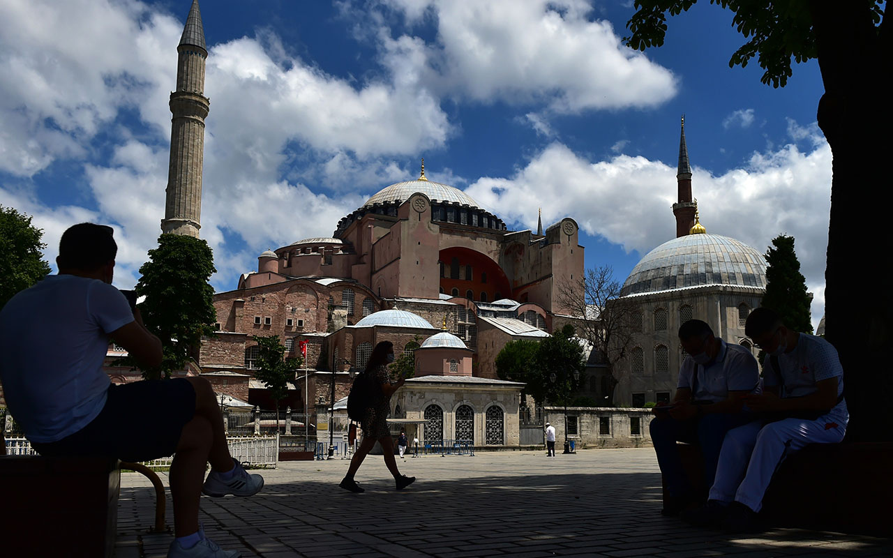 Danıştay Ayasofya için kararını verdi!  Ayasofya'da ibadetin yolu açıldı