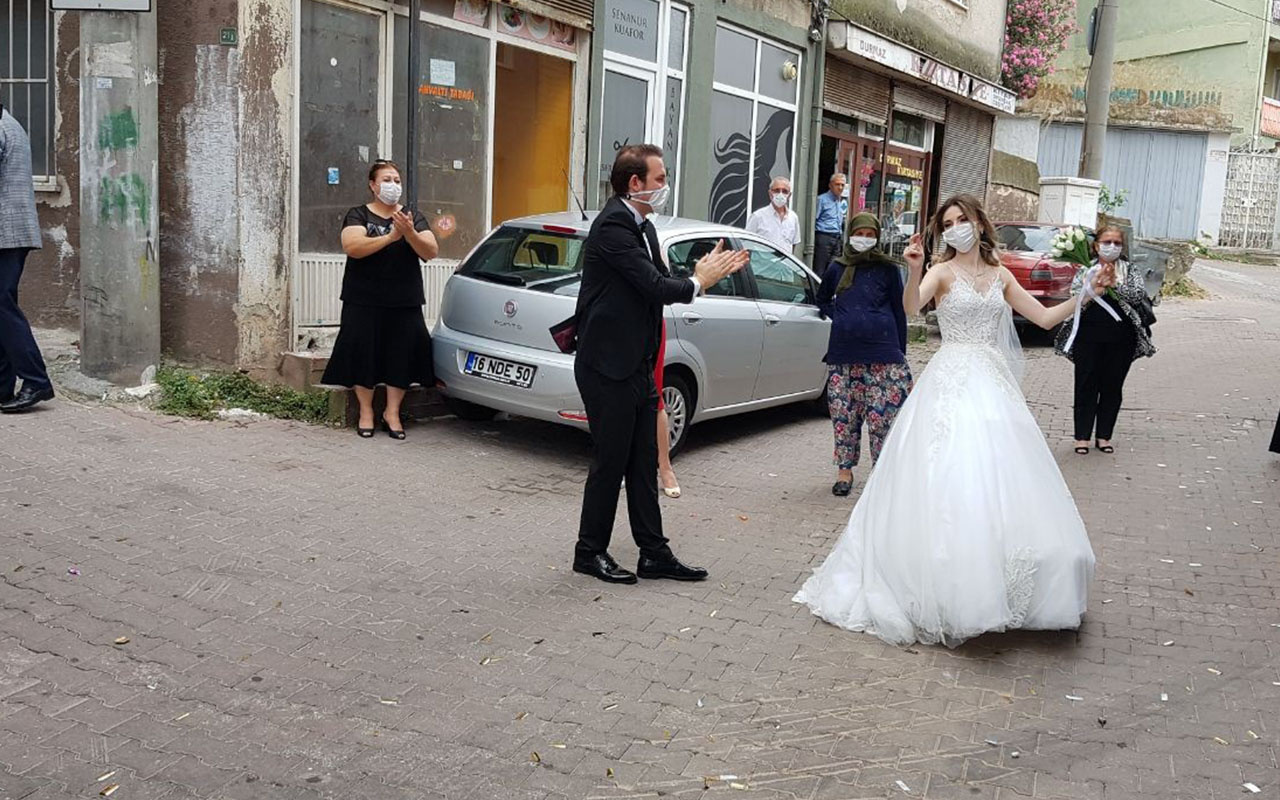 Bursa'da sosyal mesafeli örnek düğün