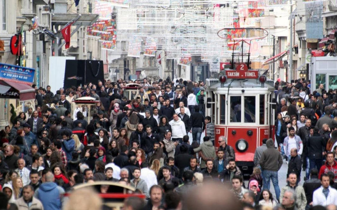 DİSK-AR açıkladı: 17.7 milyon işsiz ile Türkiye tarihinin en yüksek rakamına ulaşıldı