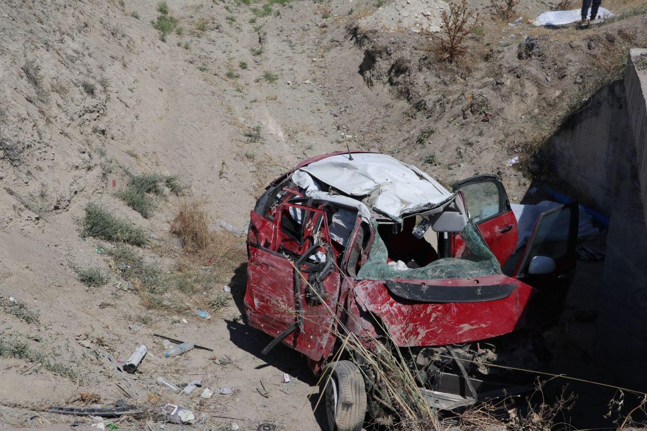 Ankara'da korkunç kaza: Aynı aileden 3 ölü 1 yaralı