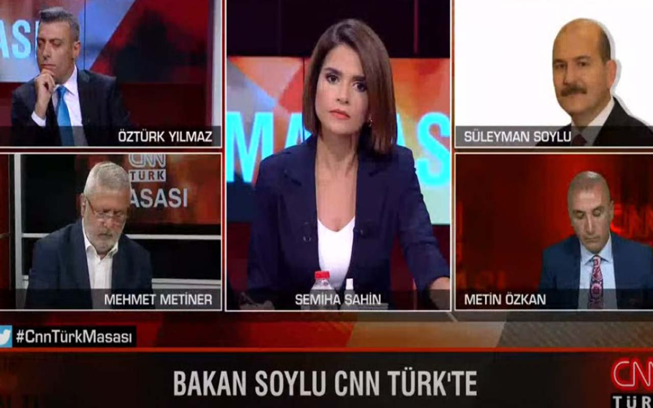 Süleyman Soylu "FETÖ'cüler atanıyor" diyen Mehmet Metiner'i CNN Türk canlı yayında bozdu! Her anı olay