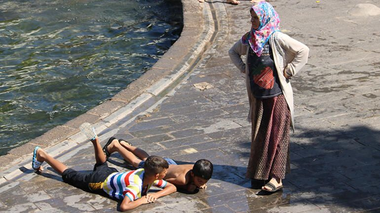 Sıcaklık rekoru! Meteoroloji o illeri uyardı daha fena olacak!