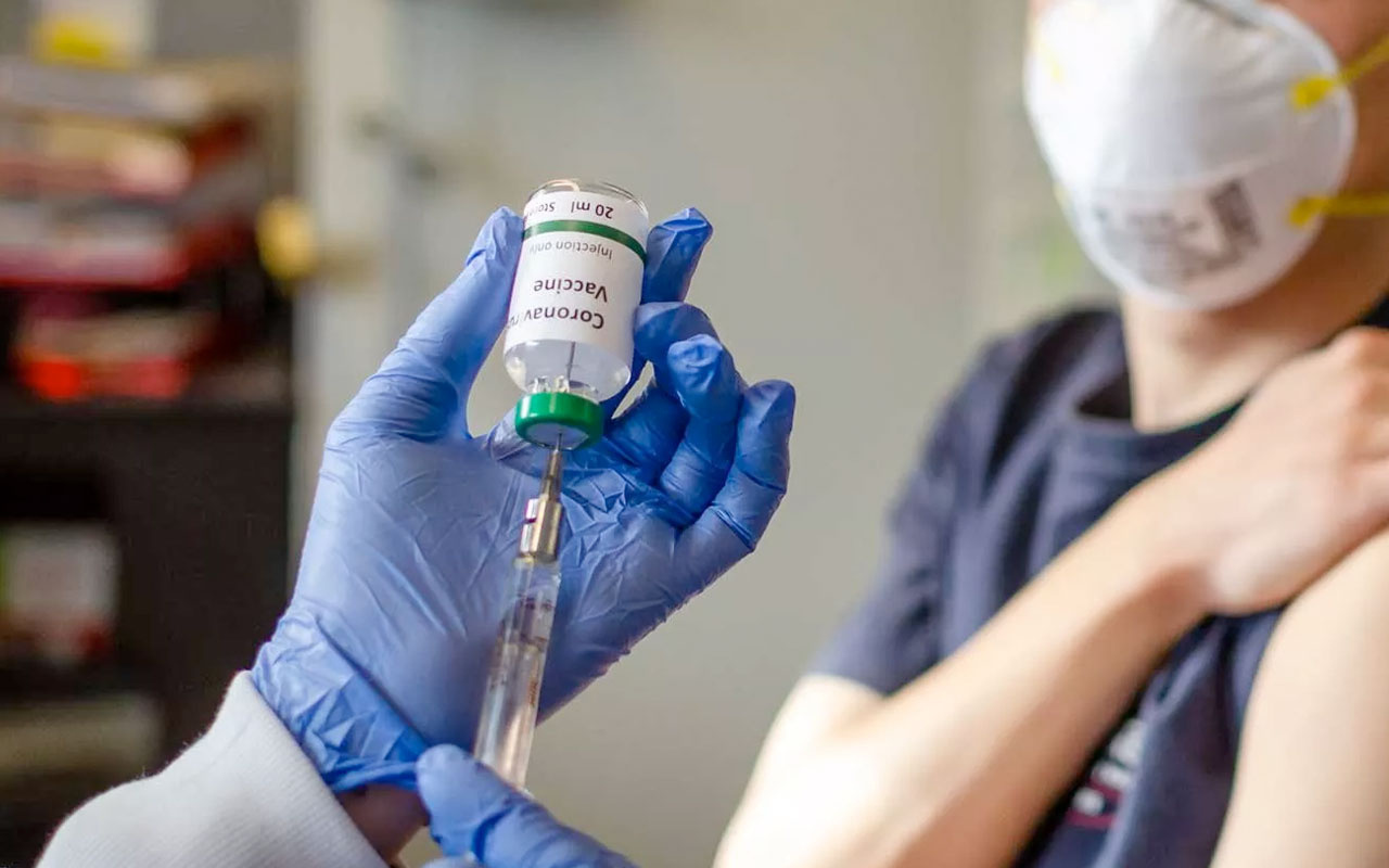 DSÖ koronavirüs aşısı için tarih verdi: 2021 ortasını bulacaktır