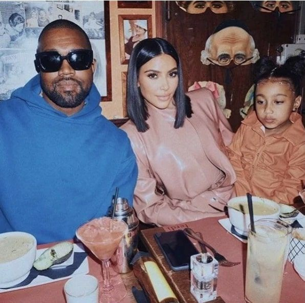 Kanye West Kim Kardashian birbirlerine girdi itirafları çok konulmuştu