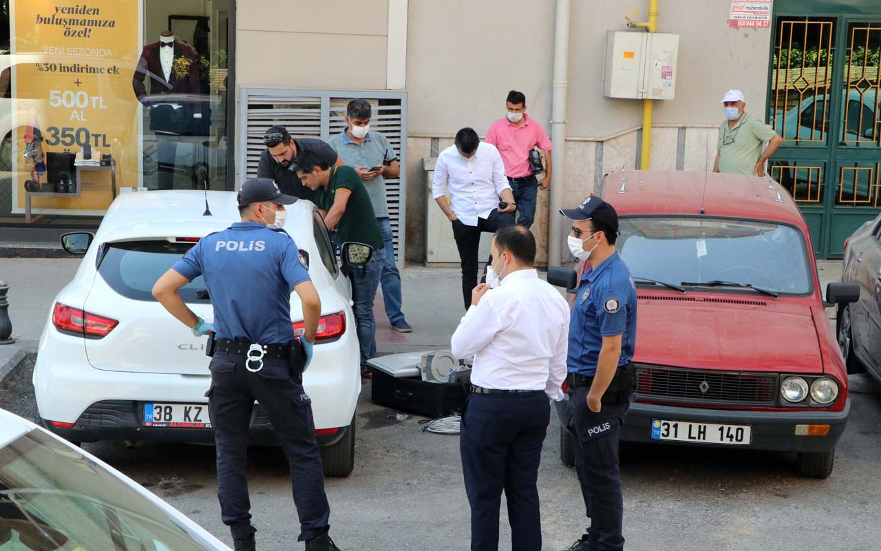 Gaziantep'te şüpheli çanta paniği! Fünye ile patlatıldı