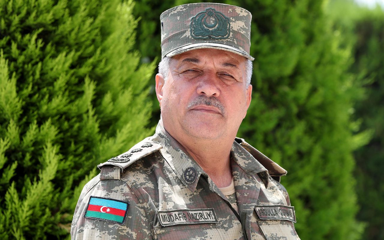 Azerbaycan Ordusu'nun Ermenistan sınırındaki mevzileri görüntülendi!