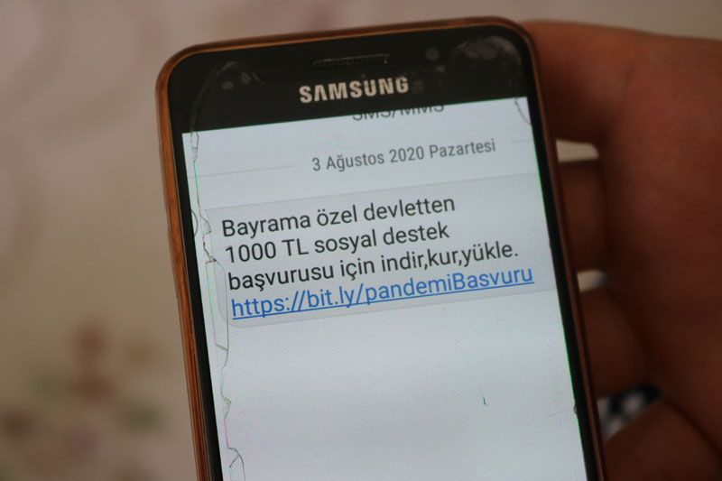 Diyarbakır'da telefonuna gelen 'bayram yardımı' linkini tıkladı bütün parasından oldu