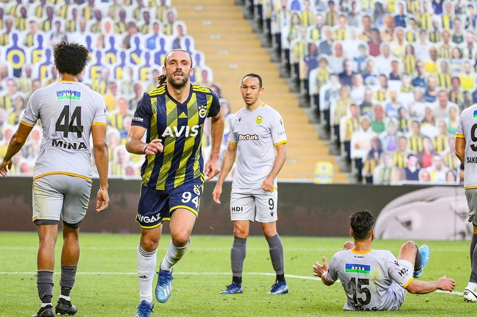 Sergen Yalçın Fenerbahçeli yıldızla anlaştı! Yılın takası gerçekleşiyor