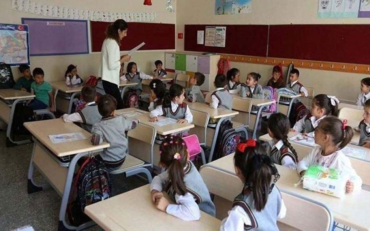 Covid-19 vaka sayısı tırmandı Milli Eğitim Bakanlığı harekete geçti! Okullar için 4 plan