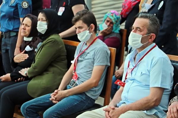 Samsun'da şehit polis memuru Adem Keskin gözyaşlarıyla uğurlandı