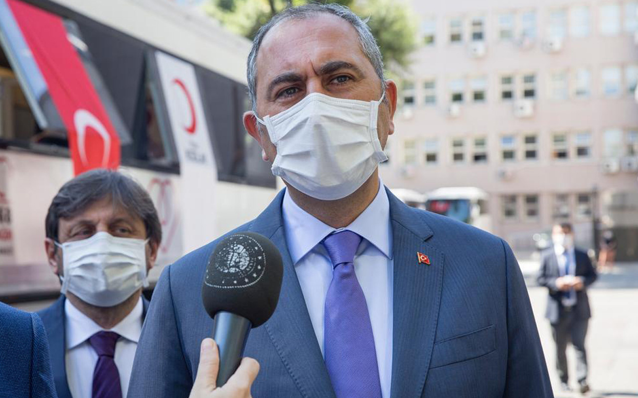 Adalet Bakanı Abdulhamit Gül'den kan bağış kampanyasına destek