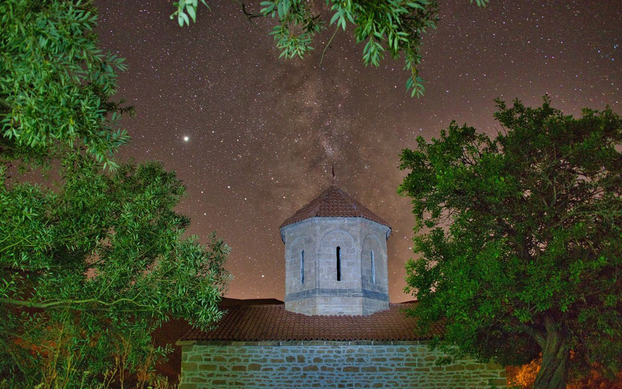 Gümüşhane meteor yağmuruna ev sahipliği yaptı 670 yıllık yapıda özel anlar