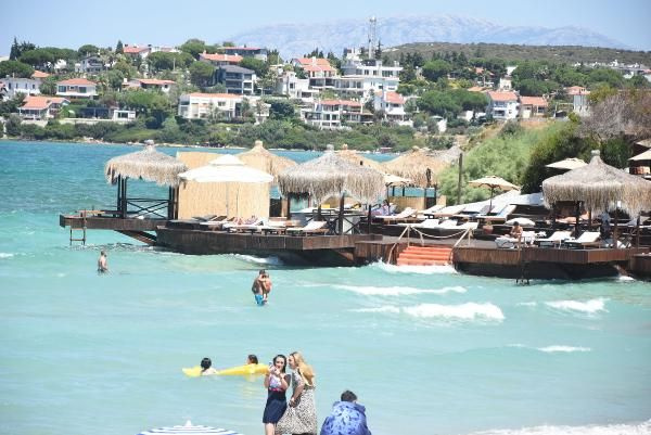 Çeşme'de lüks otelde kavga: Gözaltına alınanlar var