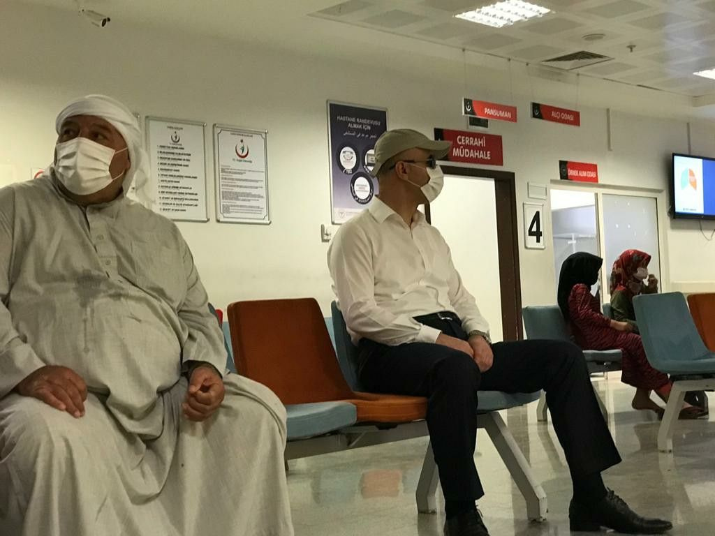 Şanlıurfa Valisi hastanelerde tebdili kıyafetle denetim yaptı