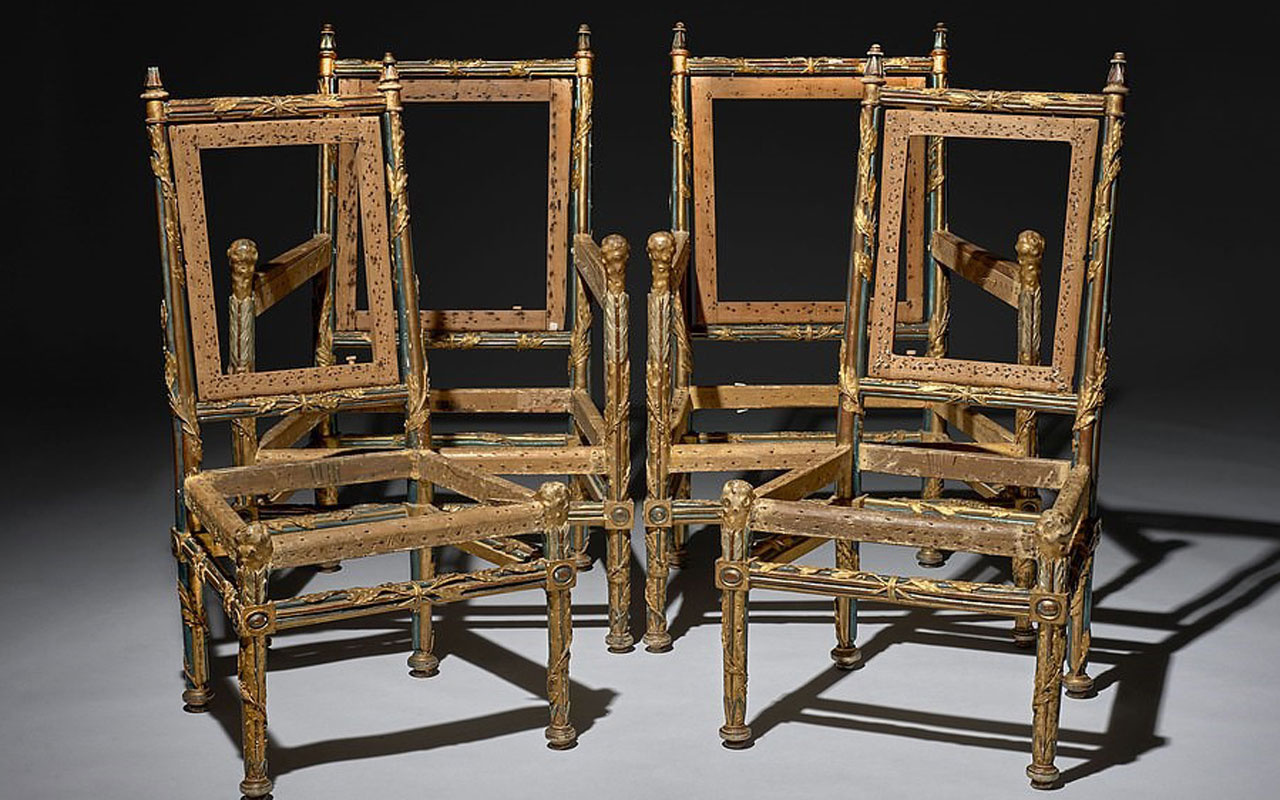 Fransa Kralı 16’ncı Louis’nin kardeşine ait 4 sandalye 1 milyon İngiliz pounduna satıldı