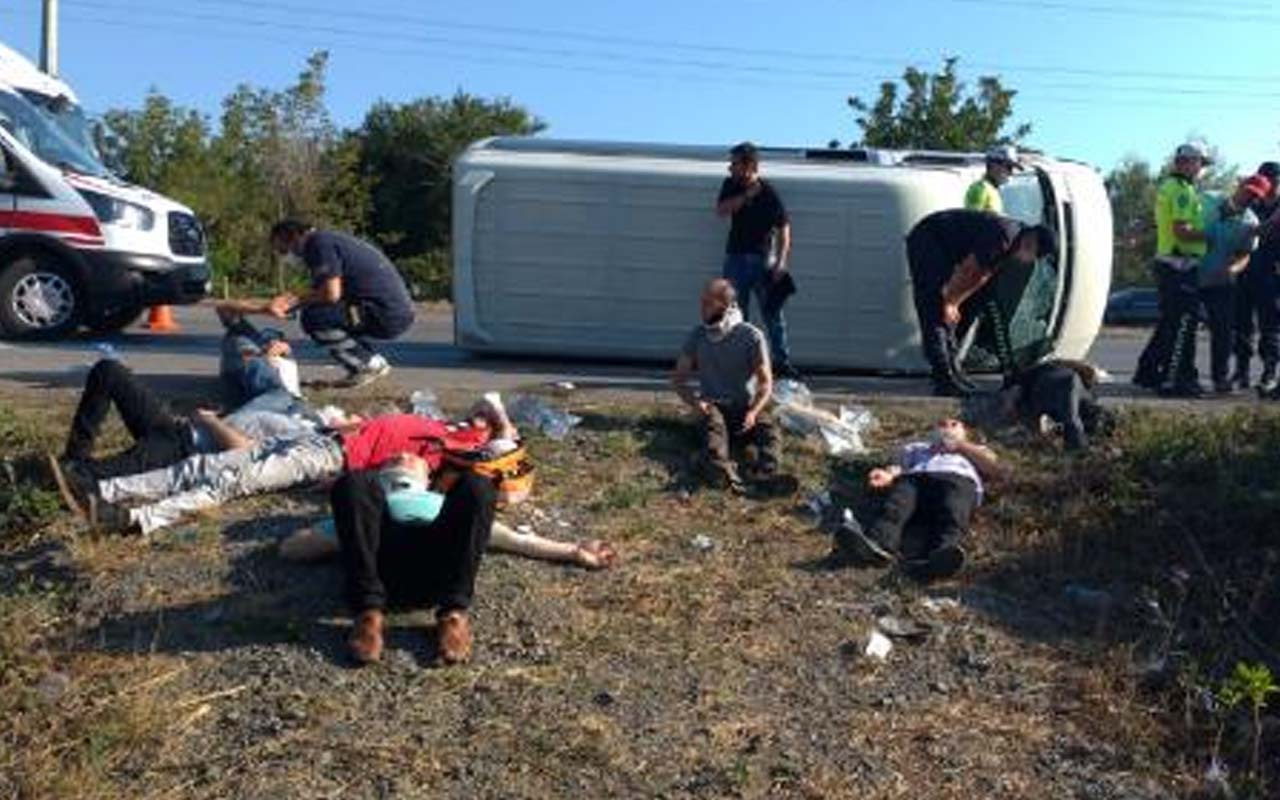 Samsun'da işçileri taşıyan minibüs devrildi