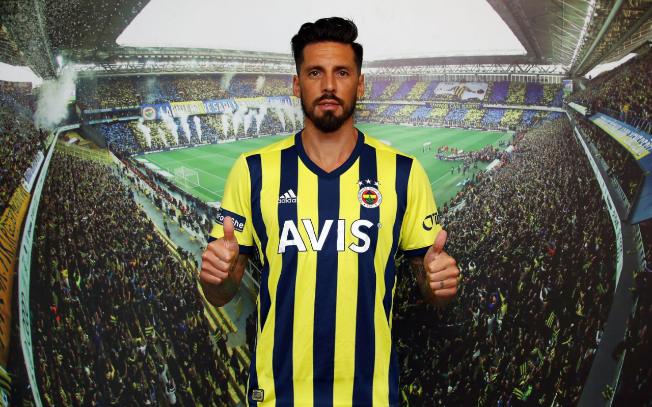 Jose Sosa'nın Fenerbahçe'ye transferi çıldırttı: Bunu nasıl yapar