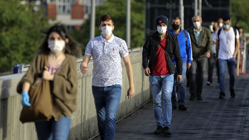 Prof. Mehmet Ceyhan söyledi maskenizi üfleyin beyaz maske alın