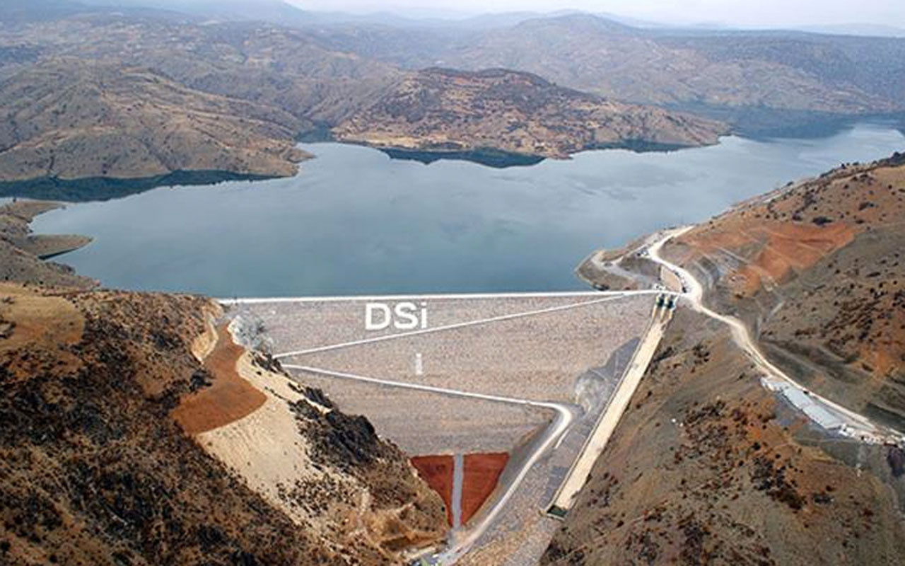 Konya'da tamamlanan Bozkır Barajı su tutmaya başladı