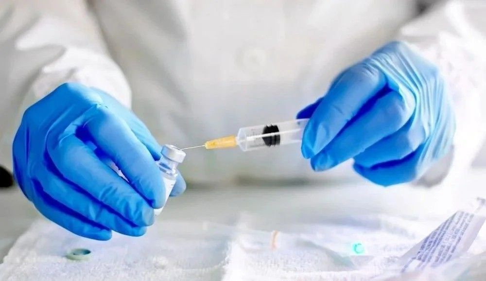 Rusya toplu koronavirüs aşılaması için tarihi açıkladı