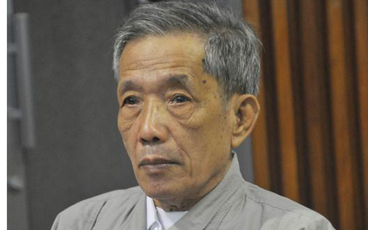 Kamboçya’da Kızıl Kmerler’in başgardiyanı 77 yaşında öldü
