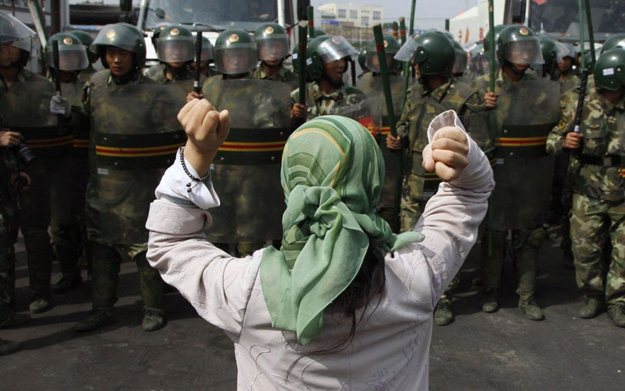 Çin'in Uygur Türklerine zulmü sürüyor! Türkiye Cumhuriyeti vatandaşı Uygurlar'da tutuklandı