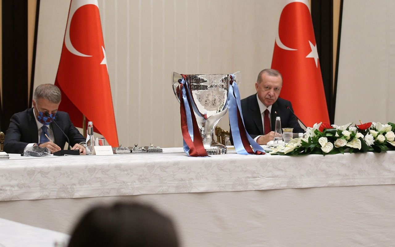 Cumhurbaşkanı Erdoğan Trabzonspor yönetimi ve futbolcularını kabul etti