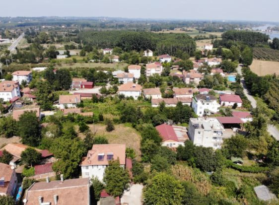 Görenler hayrete düştü! Burada herkes minareye çıkıyor