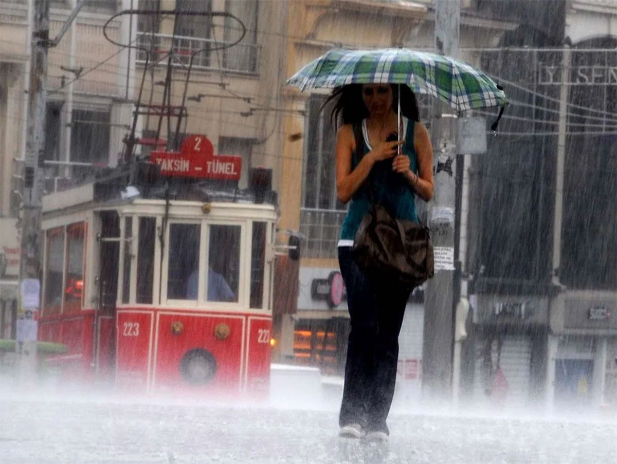 Meteorolojiden İstanbul'la birlikte 4 şehir için sağanak yağış uyarısı geldi