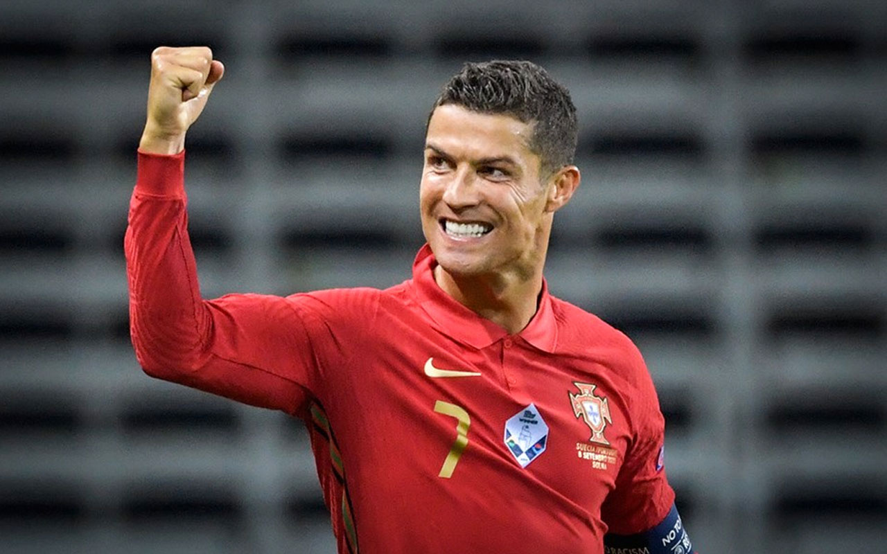 Ronaldo'nun koronavirüs testi pozitif çıktı