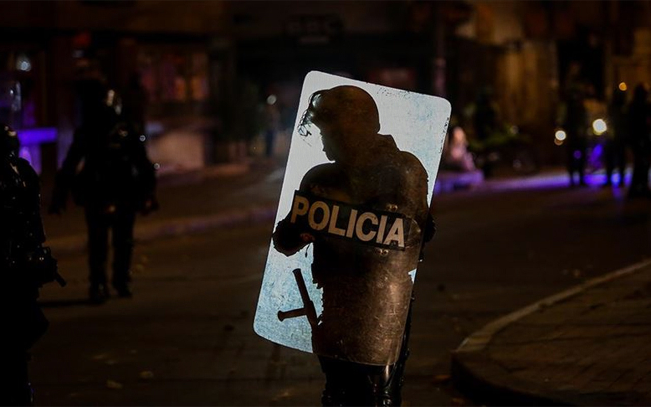 Kolombiya’da polise tepki protestoları 10 ölü 403 yaralı