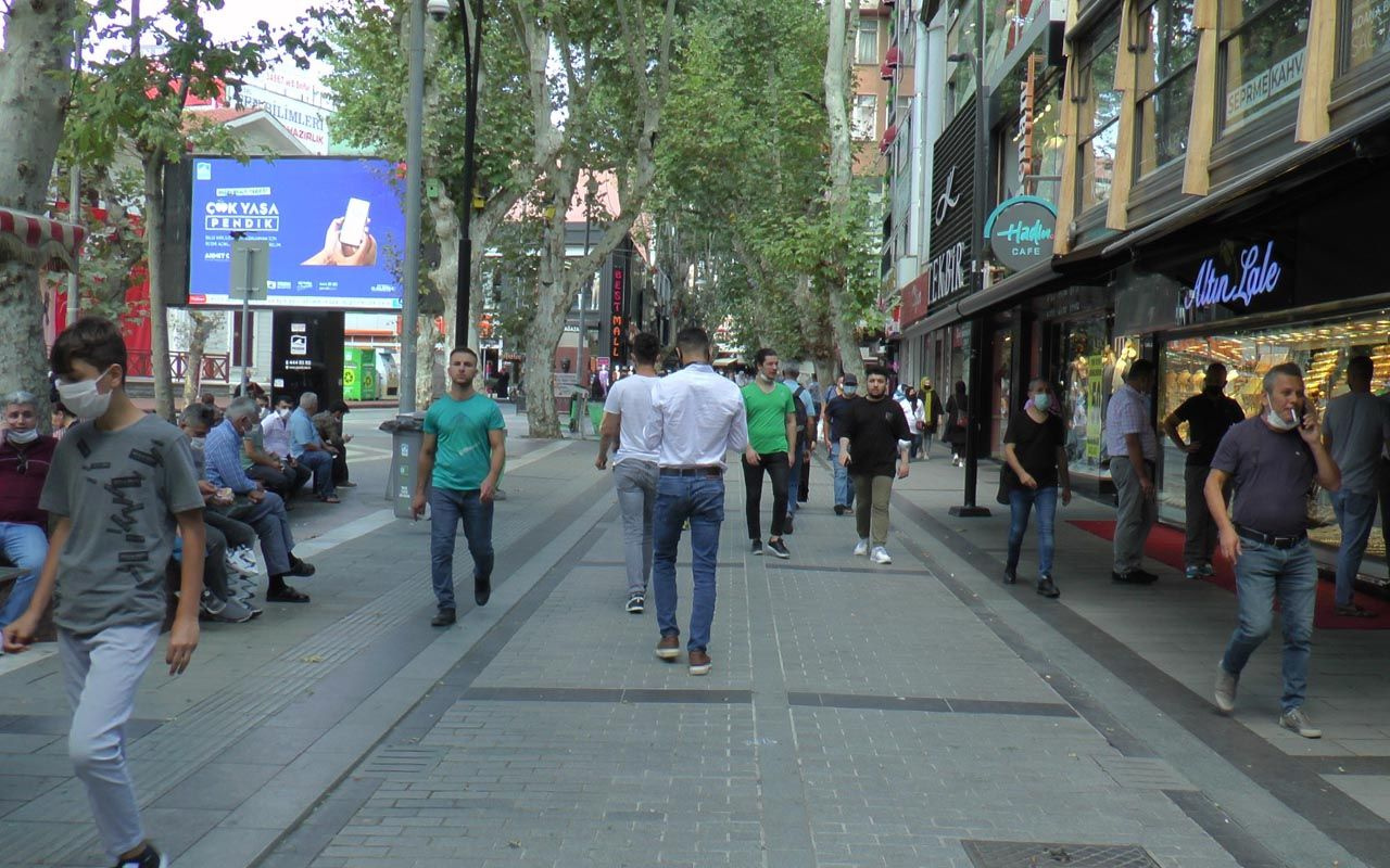 İstanbul'da maske takmayan vatandaştan şaşırtan savunma: Bende kalp var...