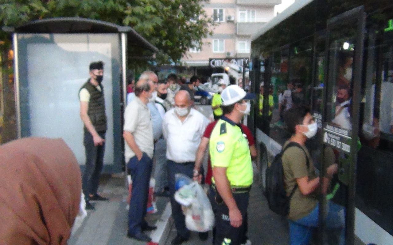 Bursa'da otobüslere mesafe geldi yolcular durakta yığılmaya sebep oldu