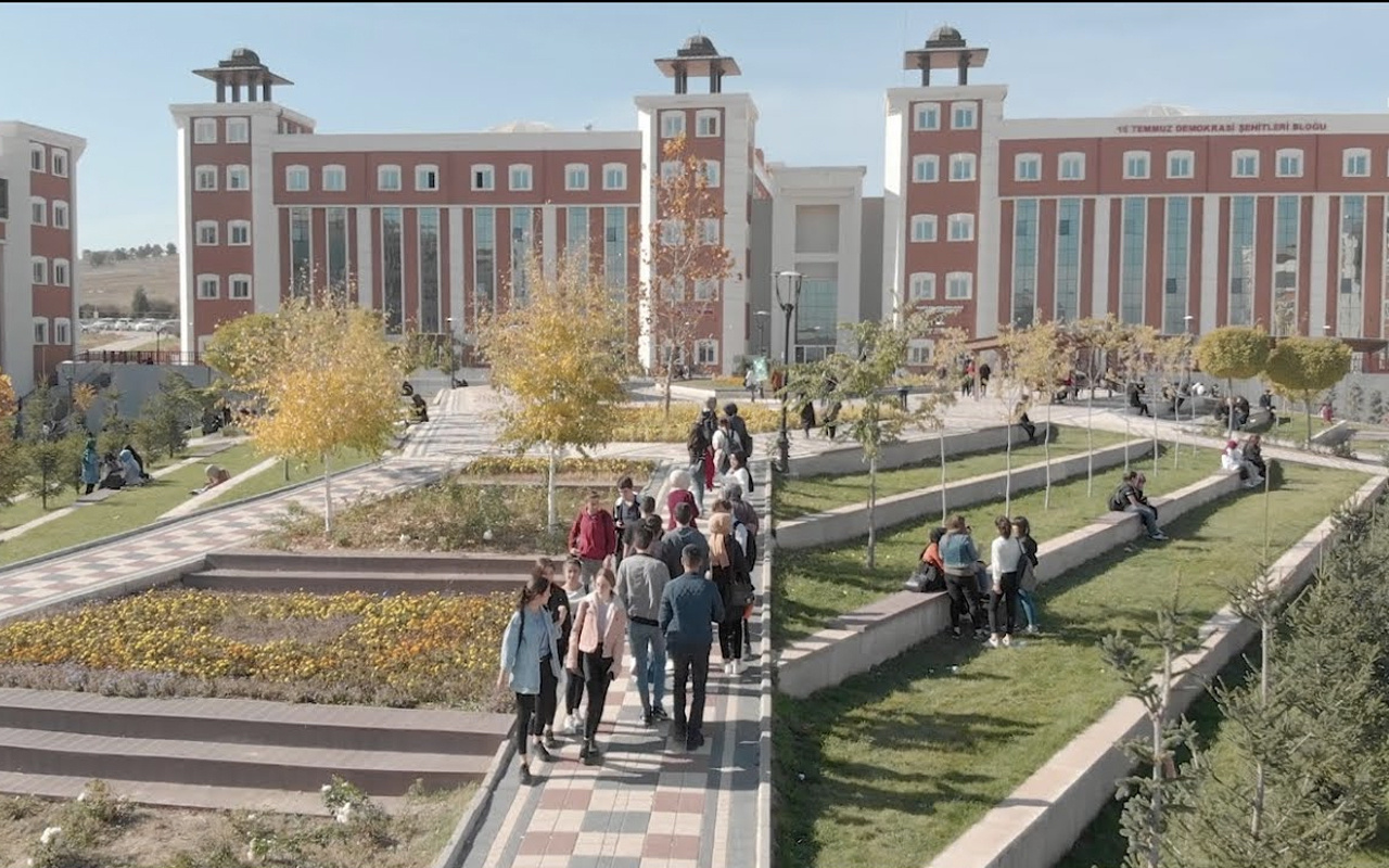Şeyh Edebali Üniversitesi 1 Ekim'de açılıyor mu rektörlük açıklaması