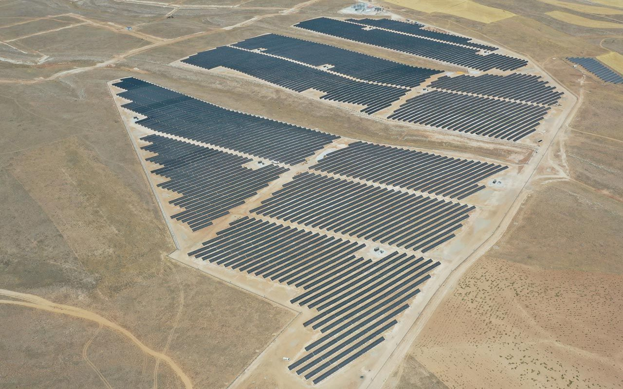 Karaman'da güneş panelleri ile 20 bin konutun enerjisi karşılanacak