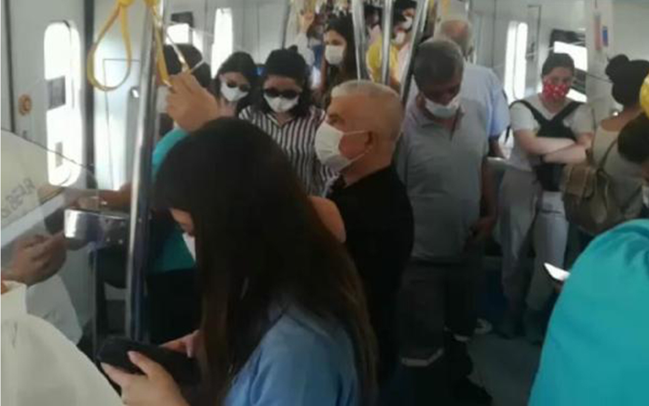 İzmir'de toplu ulaşımda yoğunluk yaşandı, yolcular tedirgin