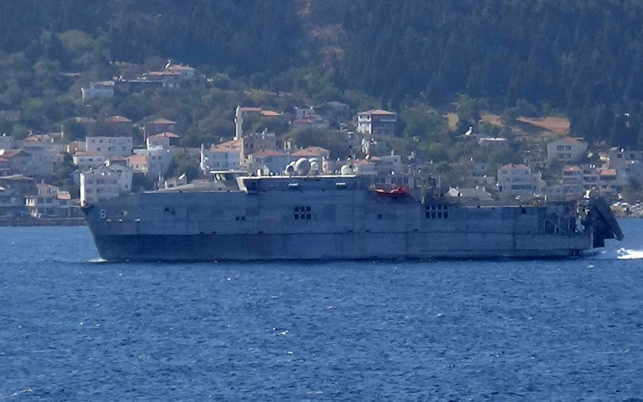 ABD'ye ait 'USNS Yuma' isimli gemi Çanakkale Boğazı'ndan geçiş yaptı