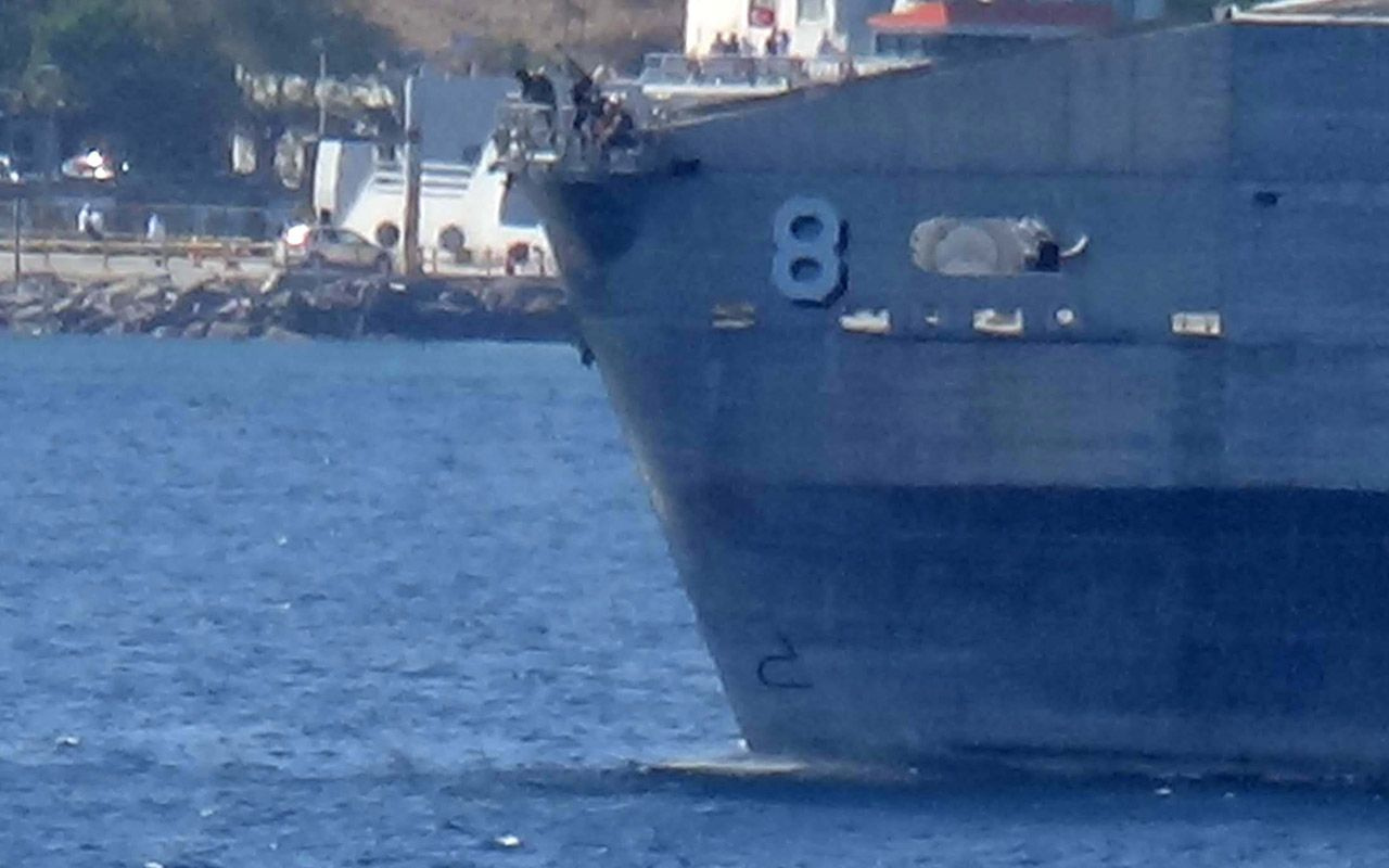 ABD'ye ait 'USNS Yuma' isimli gemi Çanakkale Boğazı'ndan geçiş yaptı