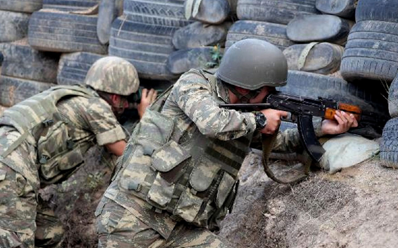 Azerbaycan ordusu sınır hattındaki hareket merkezinden ilk kare