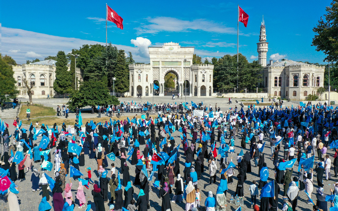 Yüzlerce insan Doğu Türkistan için bir araya geldi! Çin'in işgaline karşı tek ses oldular