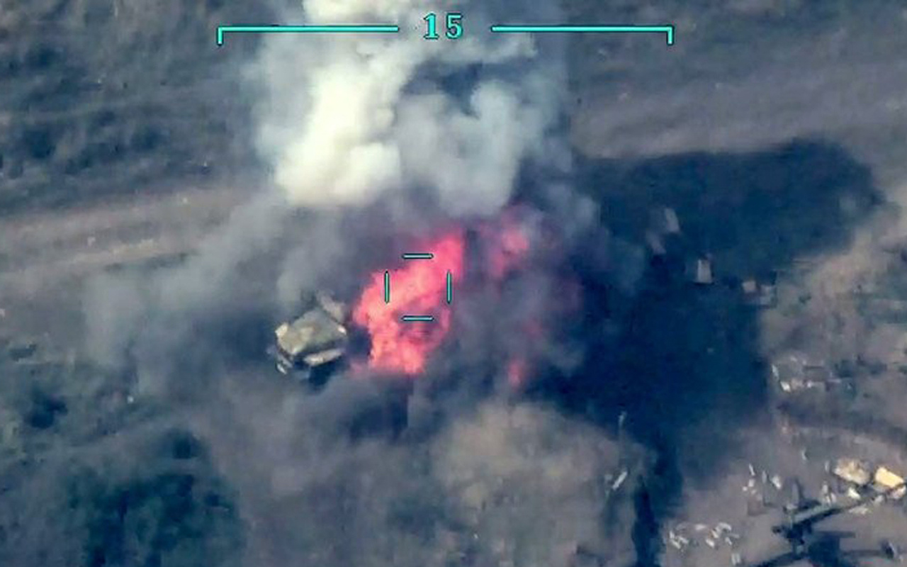 Azerbaycan yoğun bombardıman başlattı! Dağlık Karabağ yangın yeri